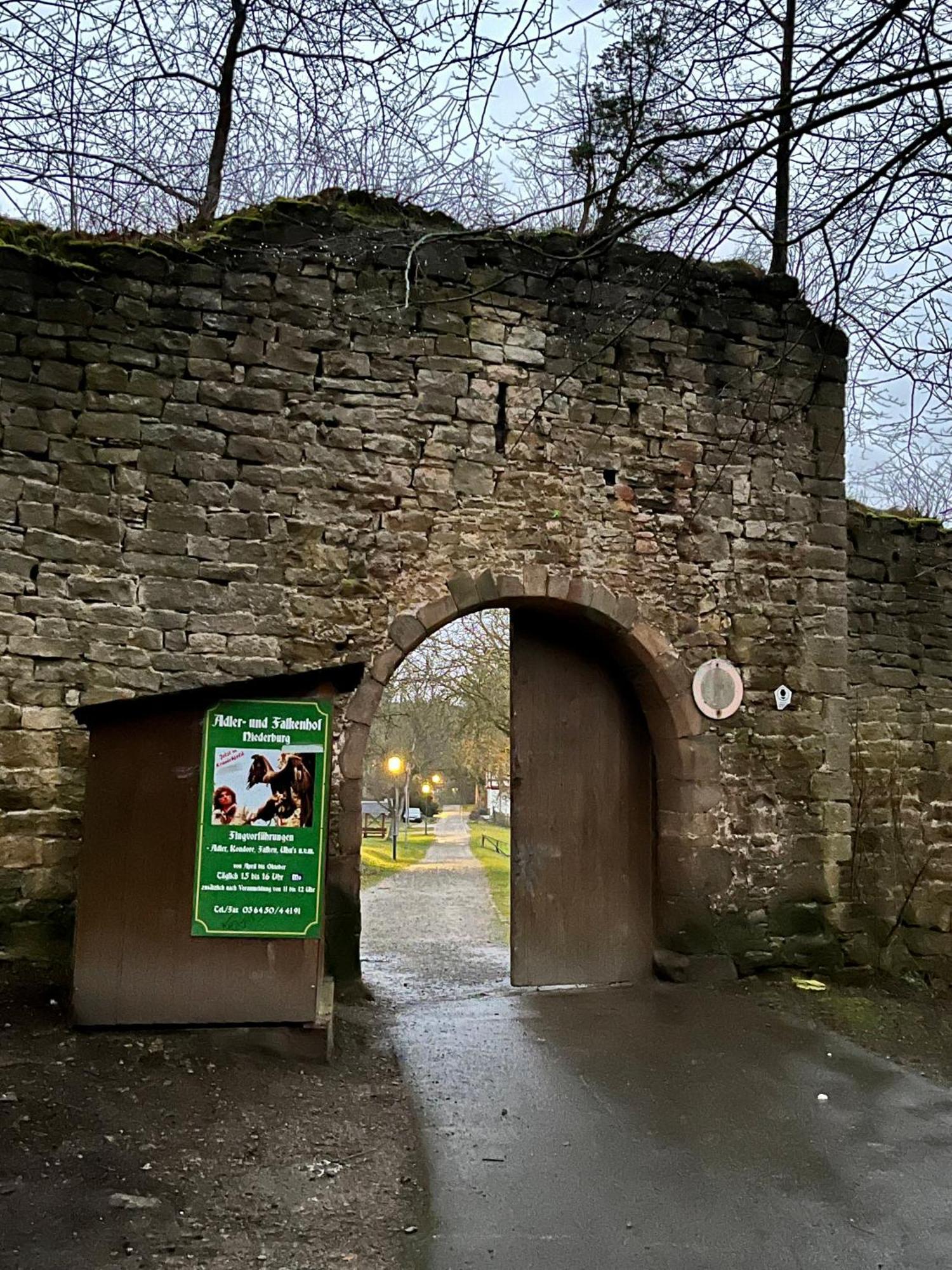 Delux Ferienwohnung Kunstgalerie Und Ilmradweg Kranichfeld Buitenkant foto